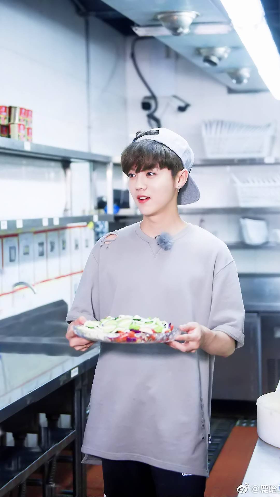 努力去见鹿晗壁纸,鹿晗的在劫难逃壁纸