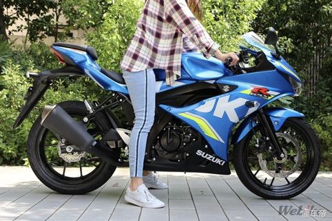 铃木gsxr150试驾视频,铃木gsxr1000r试驾评测