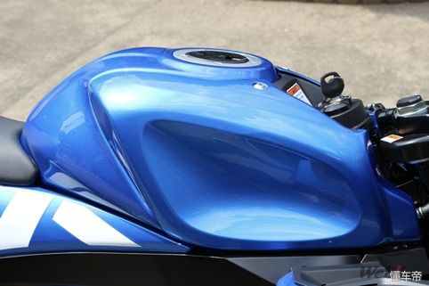 铃木gsxr150试驾视频,铃木gsxr1000r试驾评测