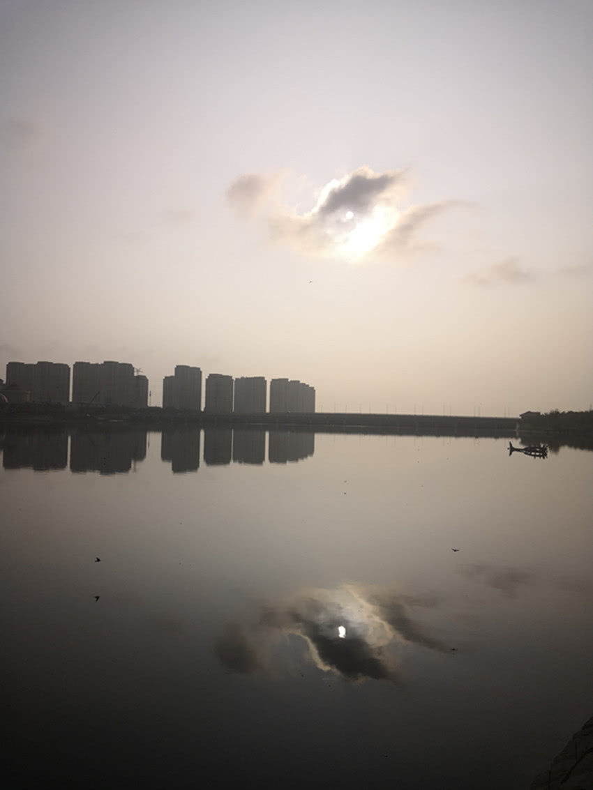 青岛除了海边哪个地方风景好,青岛后海旅游景点推荐