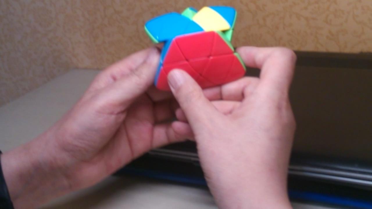 四阶粽子魔方还原教程第一步,简单粽子魔方还原教程视频
