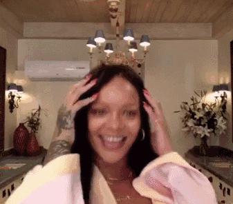 范冰冰抄袭蕾哈娜美妆！以为换个名字就能一天狂赚1000万美元？