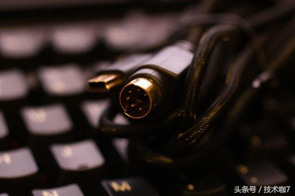 好的键盘和差的键盘区别大吗,什么样的键盘才有轴