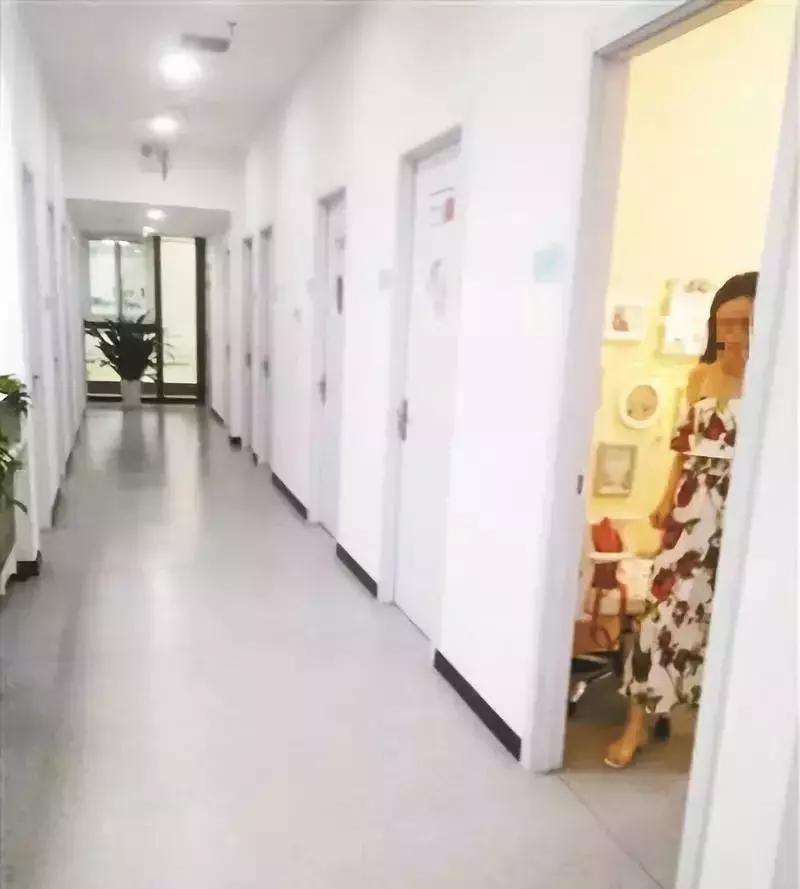 大学生网红“坐着赚钱”？没那么简单！小心法律风险！