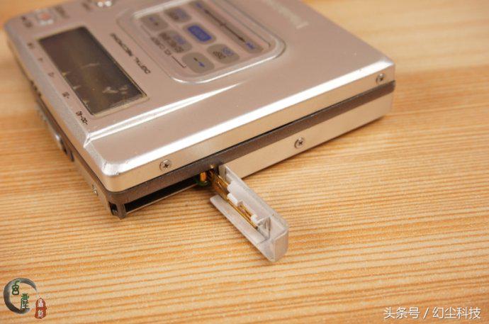 当年卖几万的现在不值钱的手机,以前卖到上万的手机