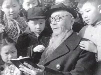 丰子恺护生画集最后一幅画是什么,丰子恺护生画集的护身是什么意思