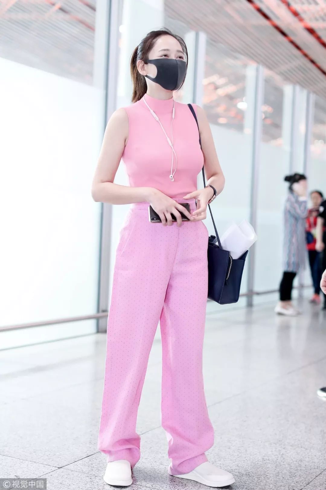 学穿衣搭配技巧女,王妃雎晓雯穿搭