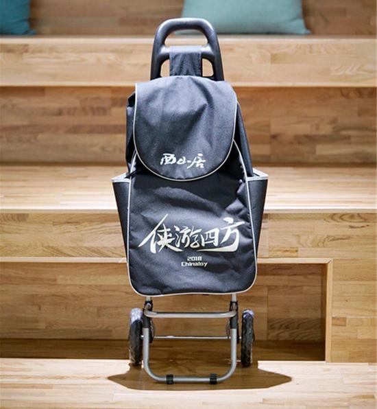 别只顾着在Chinajoy看腿了，老司机带你去薅羊毛