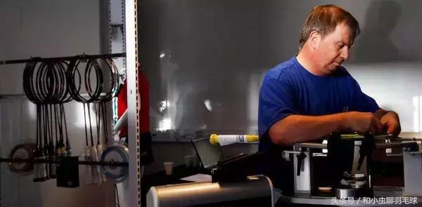 李宗伟打败林丹用的是什么球拍,林丹李宗伟同时期球拍