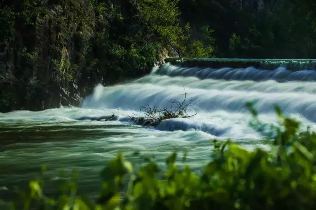 百里山水画廊四季花海,周末美好时光畅游千亩花海