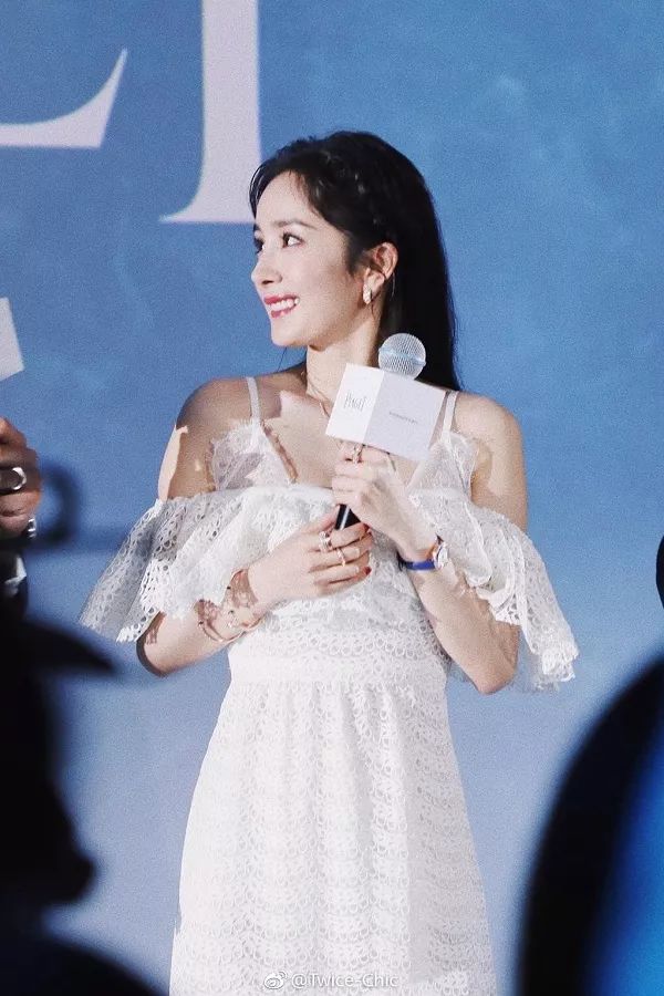 时髦办｜肯豆、LV太子妃能把白色穿出花儿？真能！