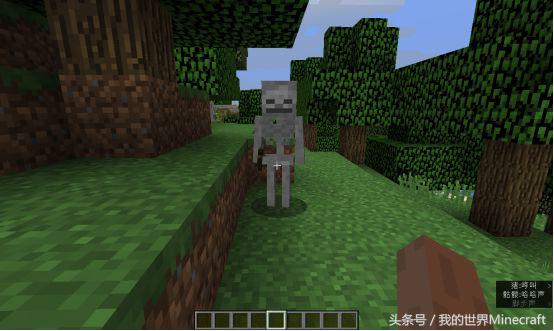 我的世界各种怪物产生条件,我的世界怪物学院的小黑被欺负