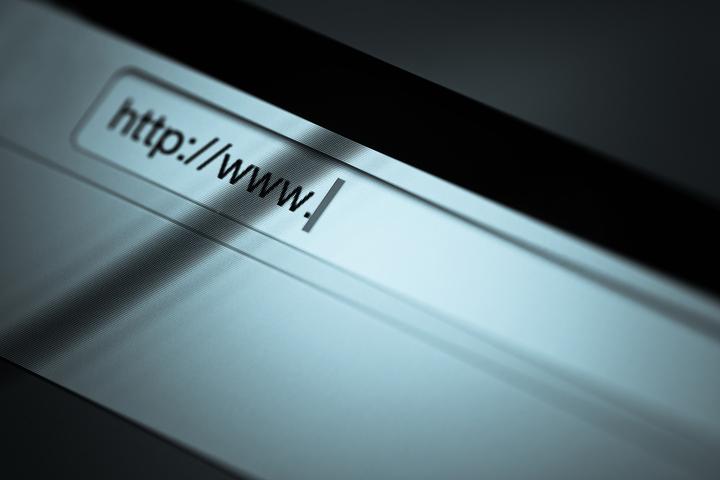 厉害了！海宁这位老师自制网站学生暑期在线轻松学