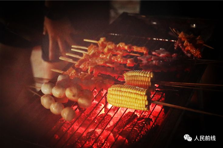 面朝大海人生就像奔流不息的大海,面朝大海烧烤