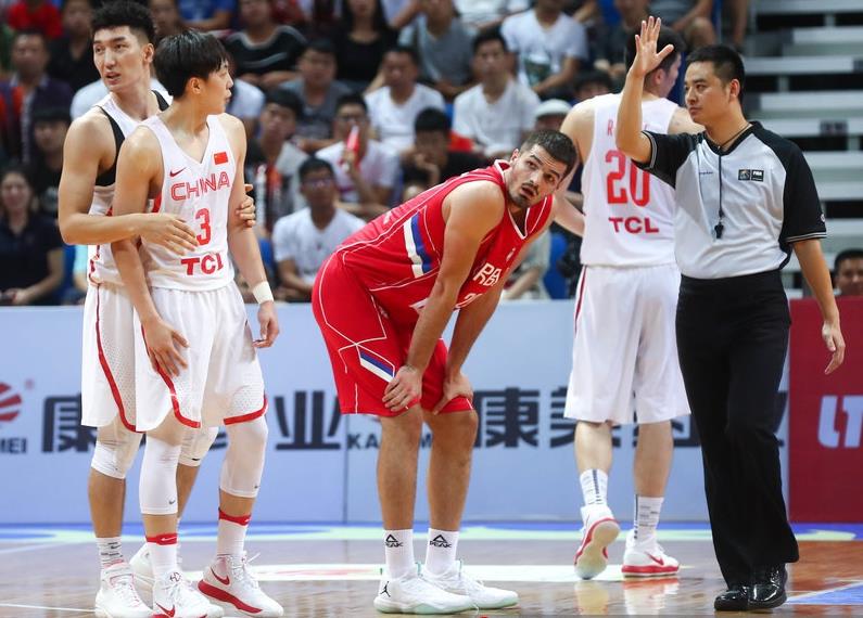 全胜难掩1尴尬数据罚球总和竟是对手3倍爱国哨成冲突根源？