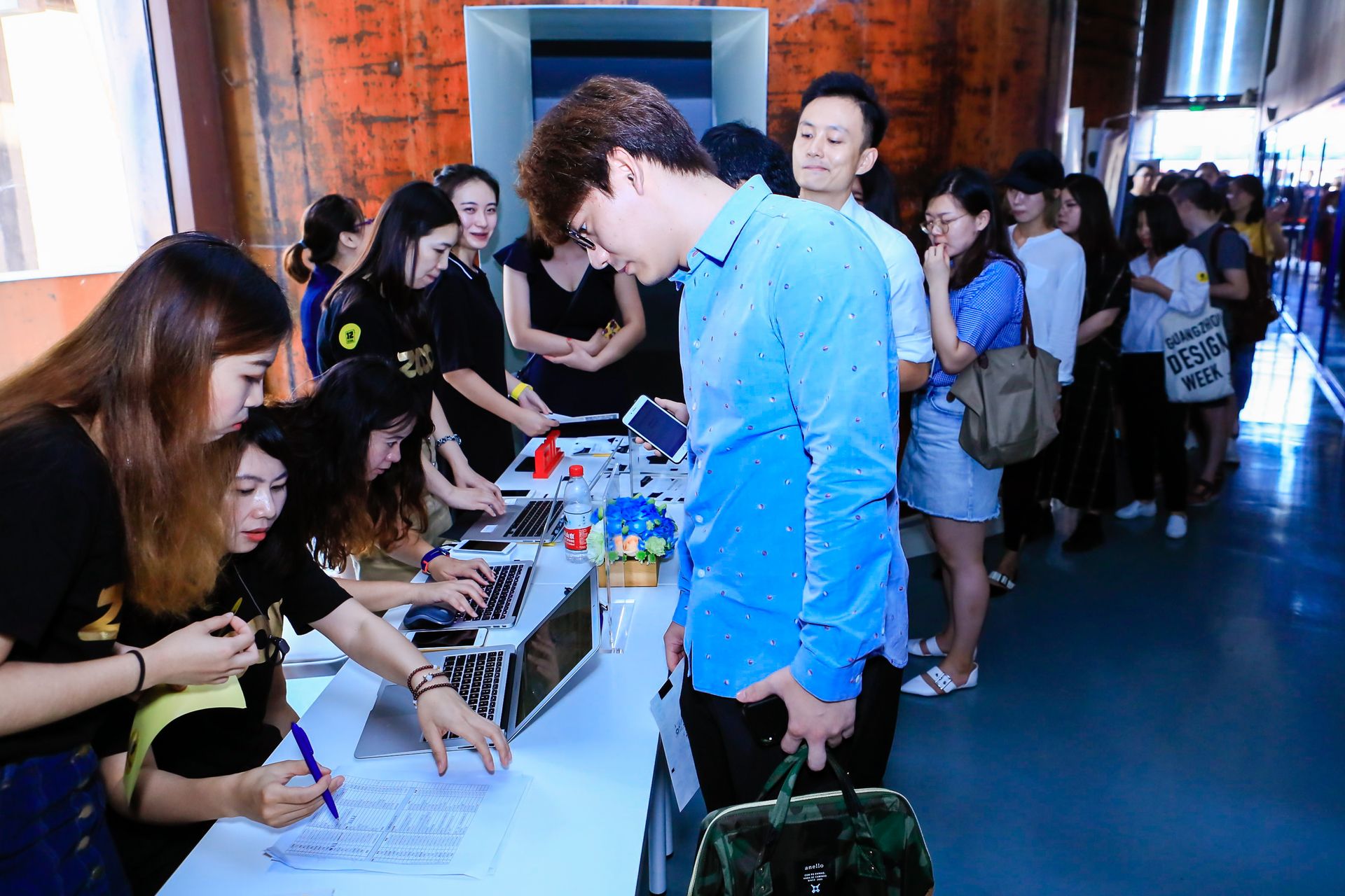 站酷空间设计师,站酷合作