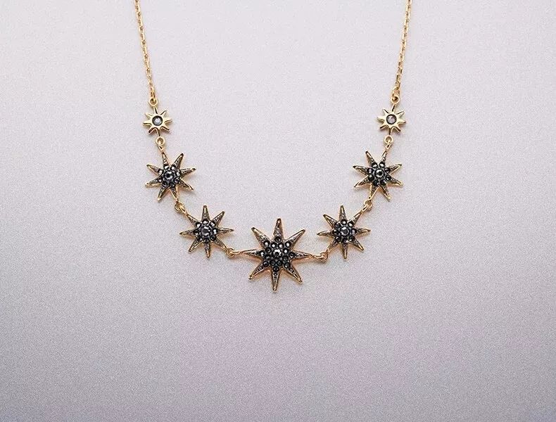 施华洛世奇天鹅项链大号和小号,施华洛世奇项链女生都喜欢的