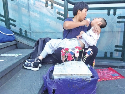 泥人妈妈成都,泥人母亲