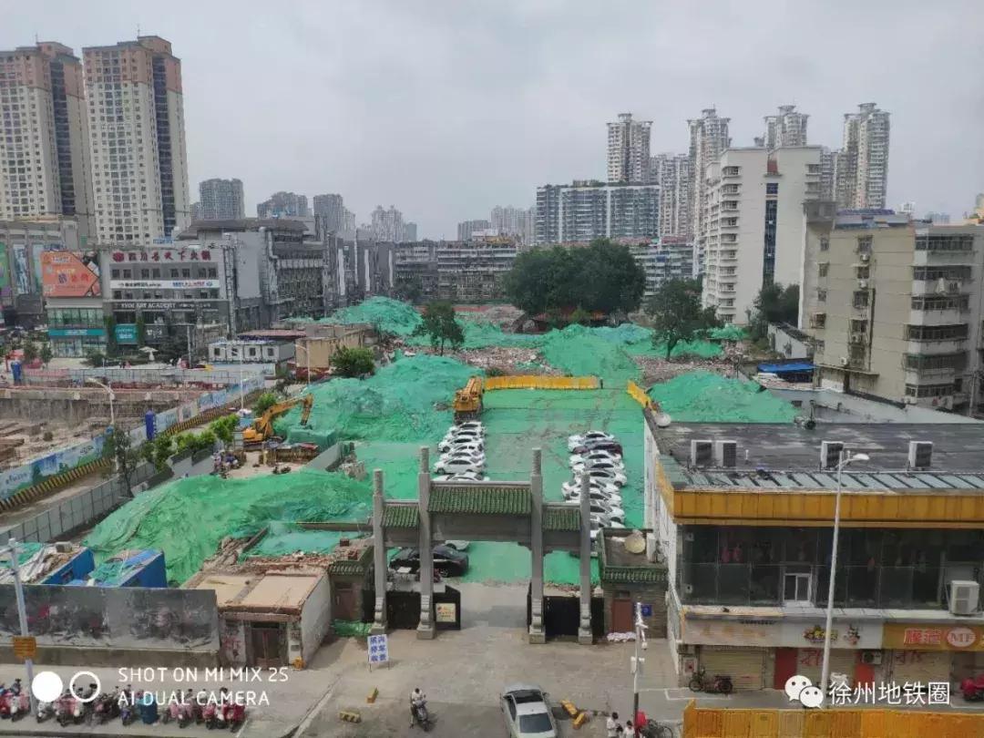 徐州二中变“停车场”！还有哪些回忆留下来？