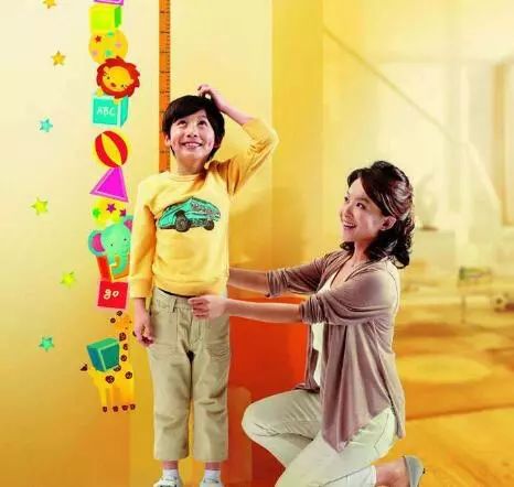 生长发育义诊活动总结,小孩每年只长5cm怎么办呢