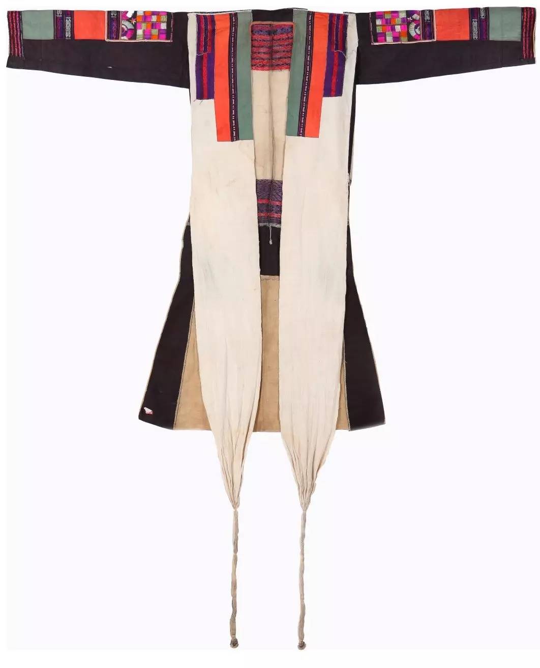 中国少数民族服装图片高清版,中国少数民族特色服饰设计