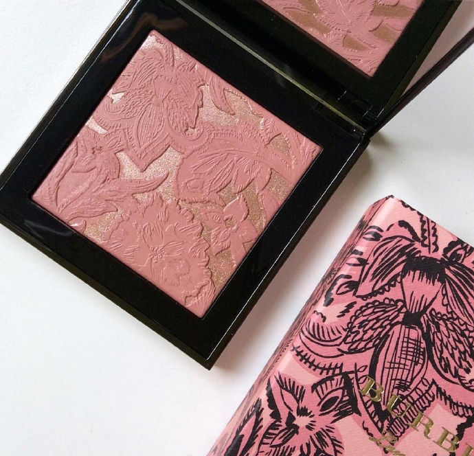 七夕送什么化妆品礼物给女朋友,彩妆礼盒七夕礼物