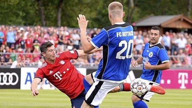 拜仁狂轰40射门,拜仁3-0诺伊尔