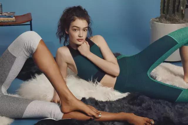 终于知道你为什么不去健身了，因为装备太丑！