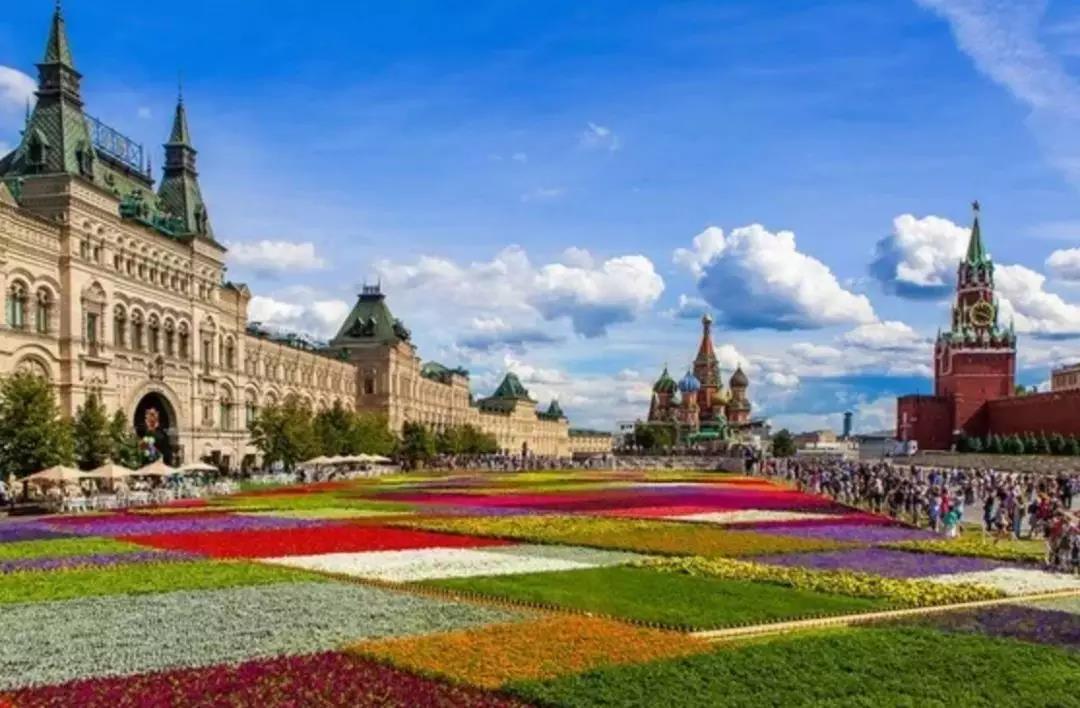 俄罗斯美女逛市场,俄罗斯女性在东北买花