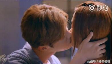 鹿晗长生果之美颜暴击,关晓彤鹿晗吻戏甜蜜的暴击