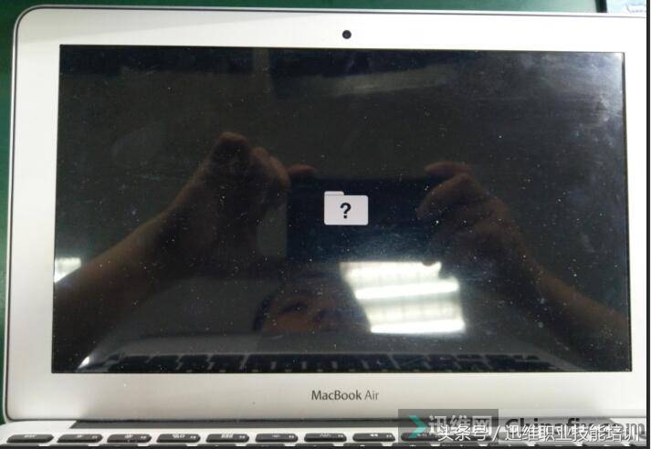 苹果电脑突然断电不识别硬盘,苹果笔记本硬盘坏了开机什么画面