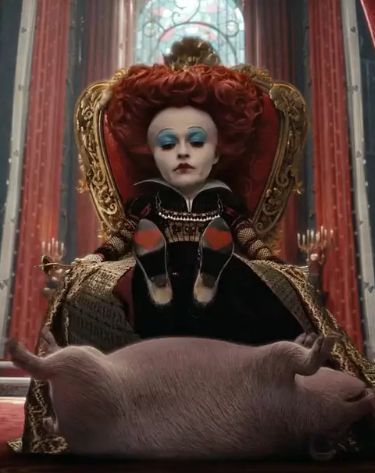 爱丽丝梦游仙境电影红桃皇后结局,爱丽丝梦游仙境红皇后电影完整版