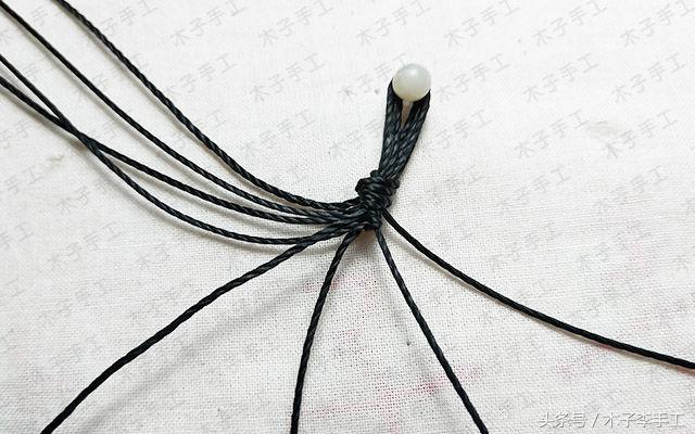 爱心情侣手绳教程视频,情侣手绳编法大全