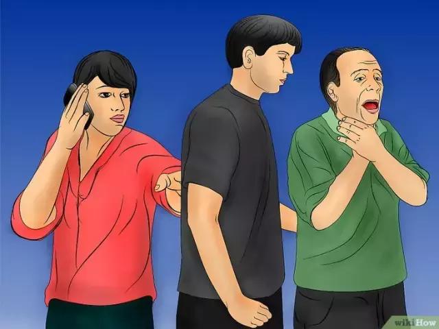 吃东西被噎住的方法叫什么名字,吃东西被噎住自救方法搞笑