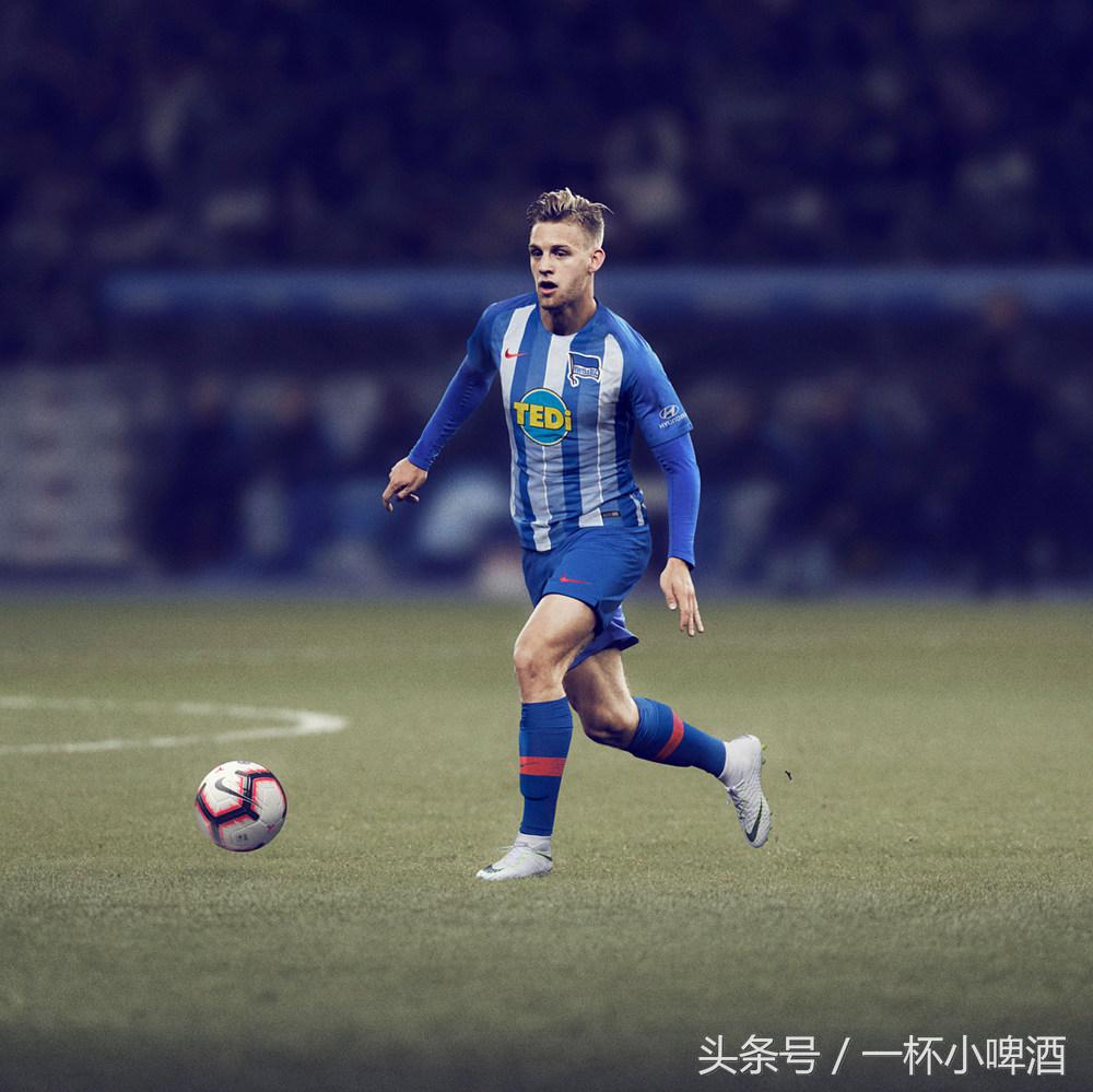 德甲真乃五大联赛的清流——18支球队的胸前广告居然没有*彩博**公司