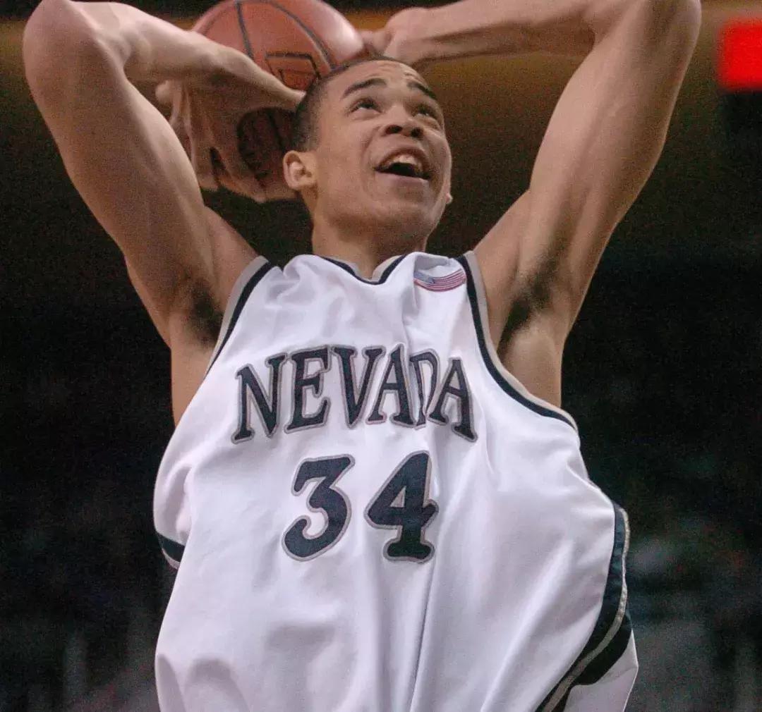 5大囧mvp帕金斯,奥尼尔五大囧mvp