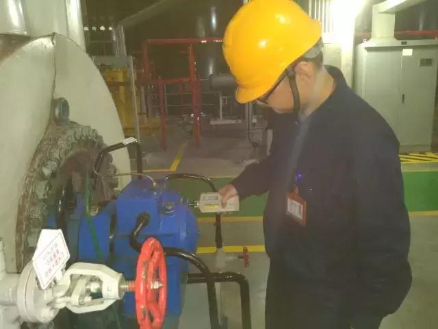 电子测振测温仪咋用,电力红外线测温仪正确使用视频