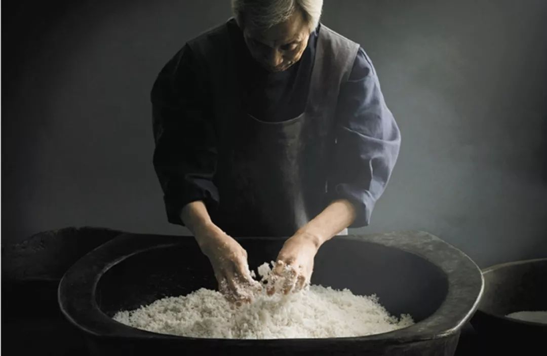 化妆水真的有必要买吗,化妆水算是护肤产品吗