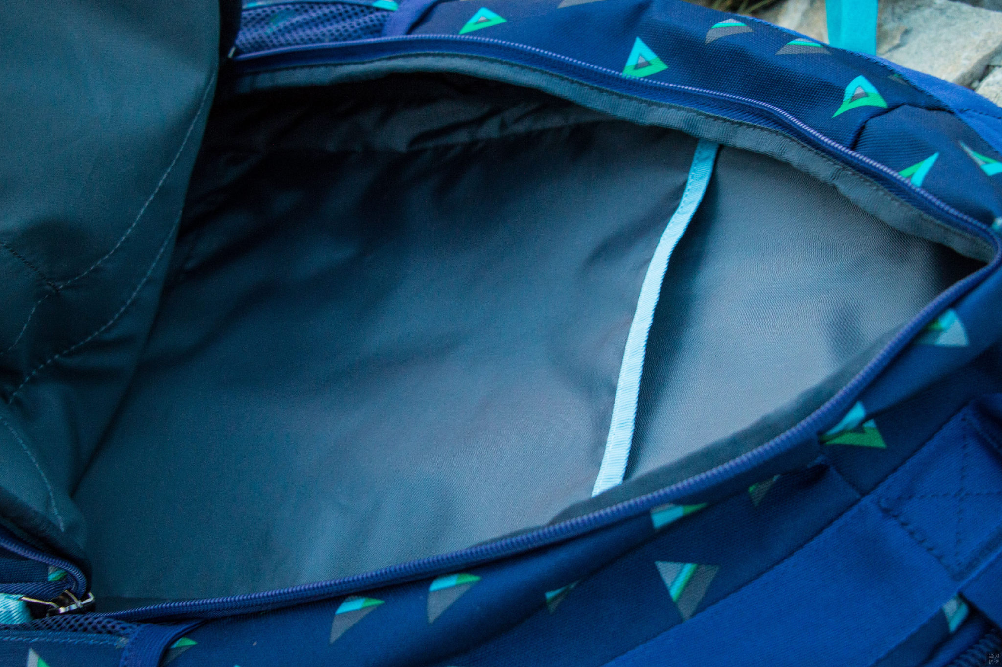 英伦风双肩包大容量测评,慵懒感双肩包背包测评