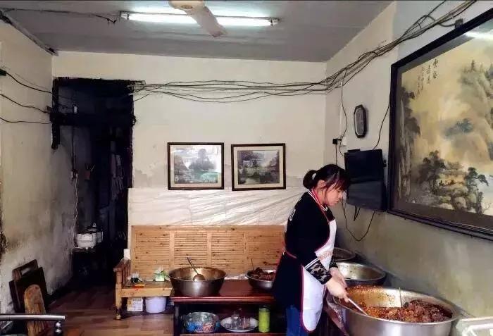 一天卖出1000只鸡,一天卖几千只的兔子