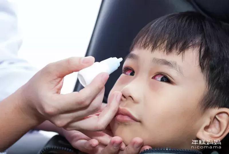 宝宝眼睛红眼屎多是怎么回事,宝宝眼睛红是什么病
