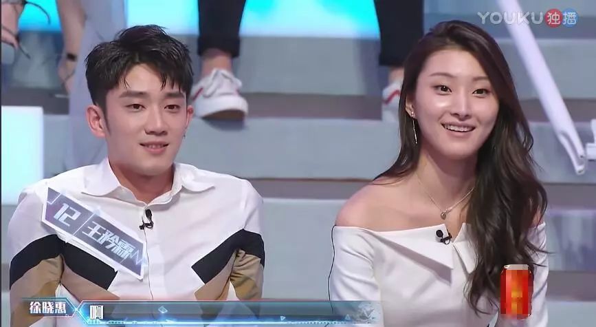 张国荣梅艳芳cp,张国荣和梅艳芳同一年走的吗