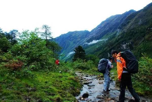 中国最美徒步路线,中国最美五大徒步路线