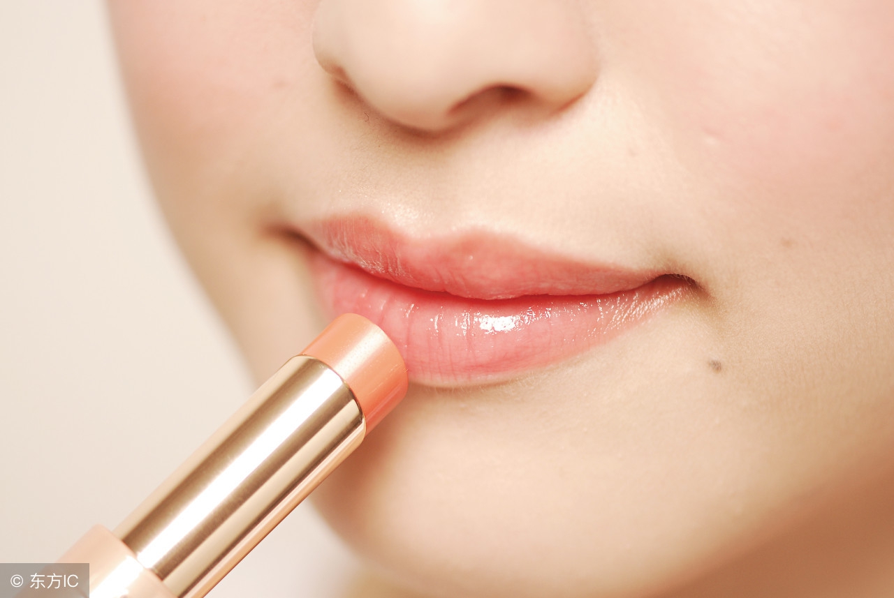 裸妆女生怎么画,女生裸妆怎么画