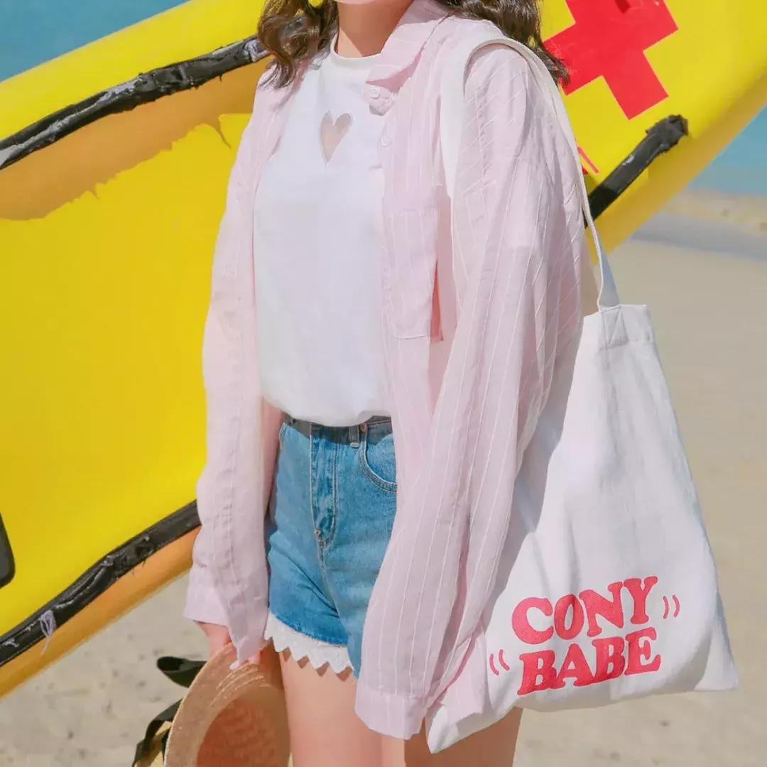 淘宝逛哪些少女店铺,推荐几家适合学生党的淘宝服装店