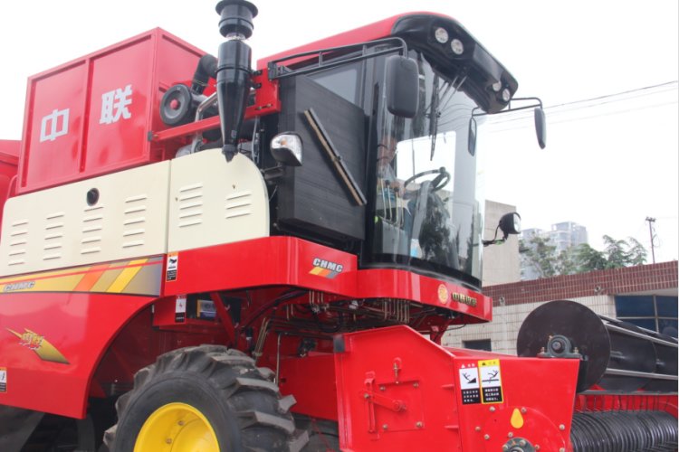 最先进的花生收获机,高效花生收获机多少钱一台