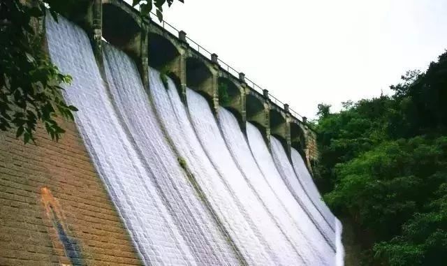 香港旅游攻略必玩的景点优秀4篇,香港必打卡景区