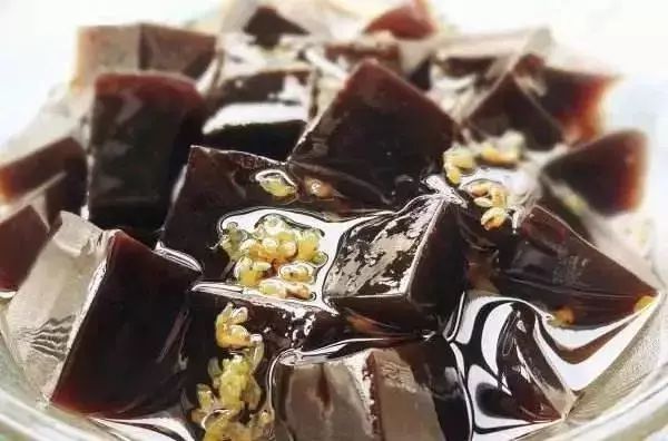 这6种零食千万不要吃,专家提醒这几种零食千万不要吃了