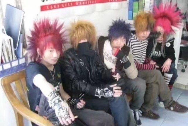 90后的qq空间都停留在2019,8090后qq空间怀旧经典