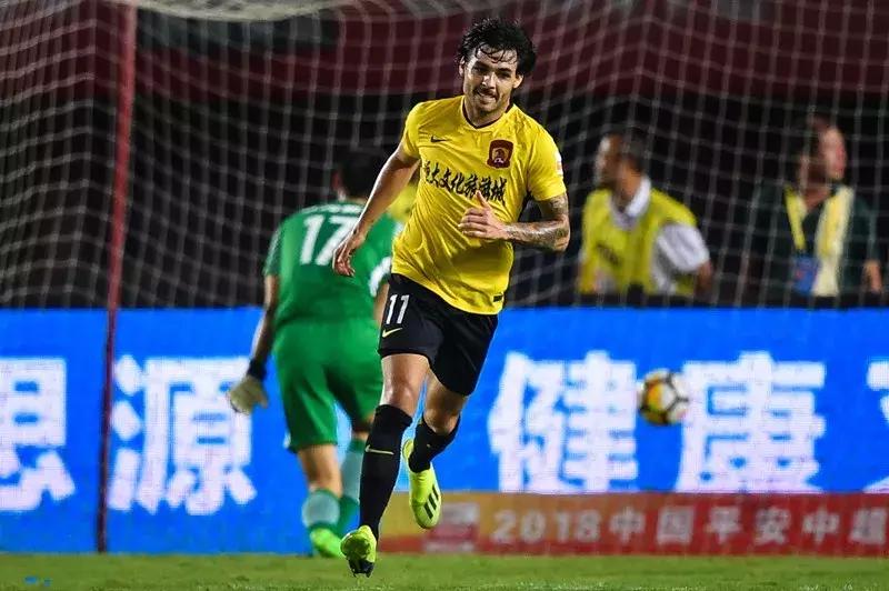 广州恒大vs河南建业七脚反击,河南建业2:5广州恒大